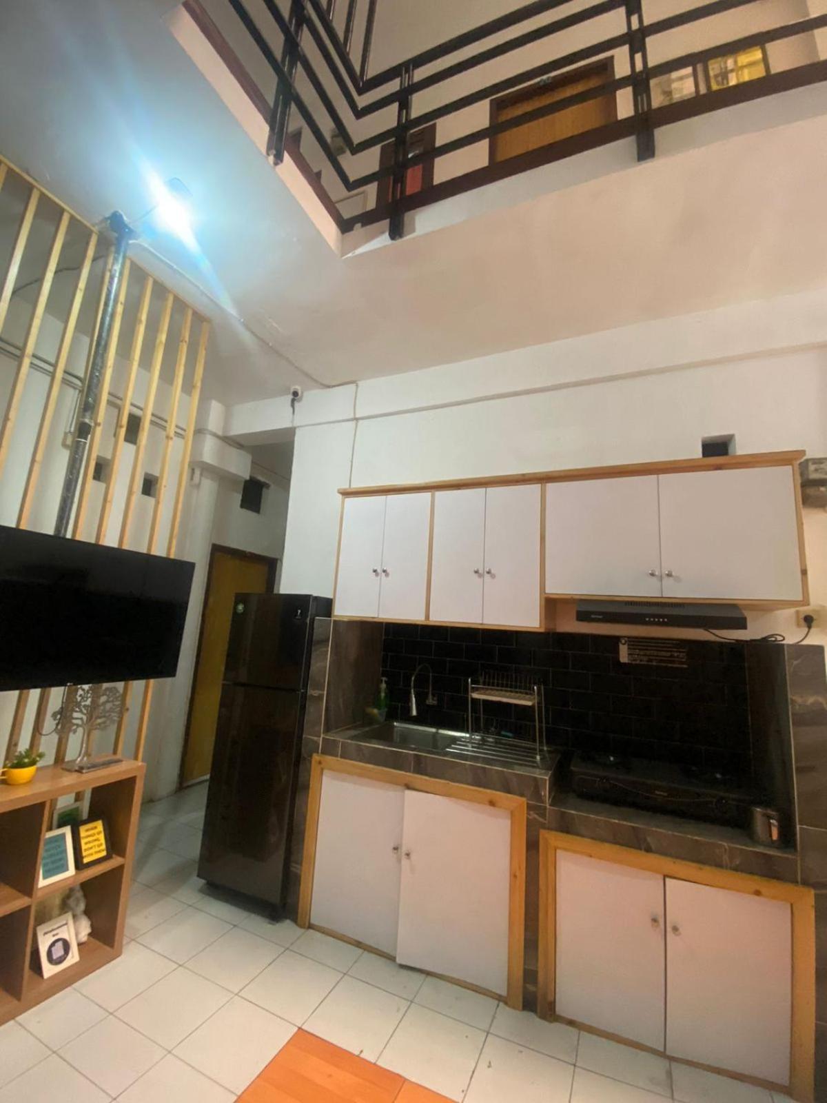 Guest house Dyaza Lv Grogol *